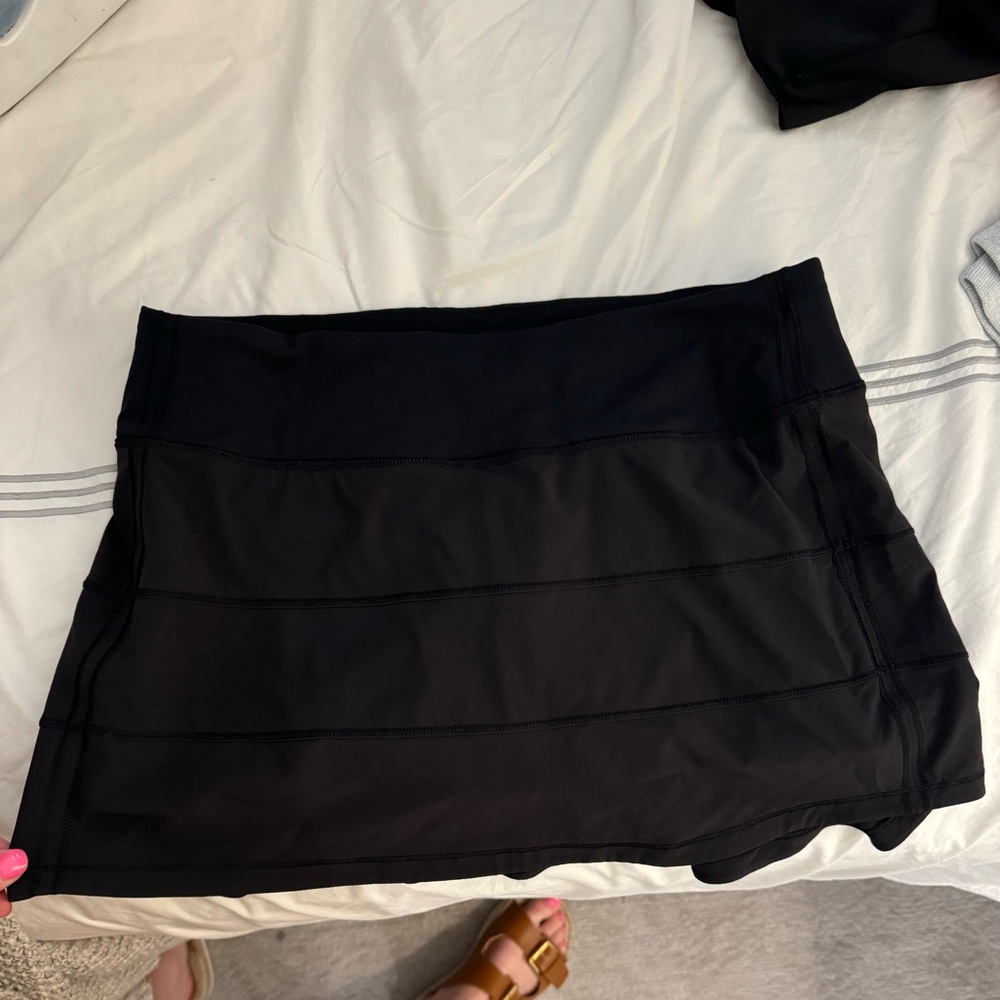 Lulu Size 8. Tag torn out. Never worn. Pace rival skirt.